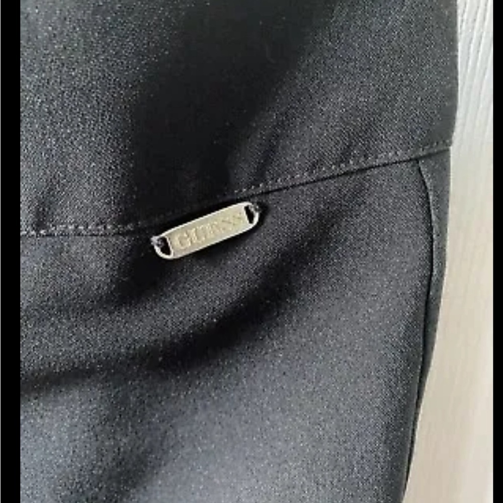 Guess black pants straight leg size 28